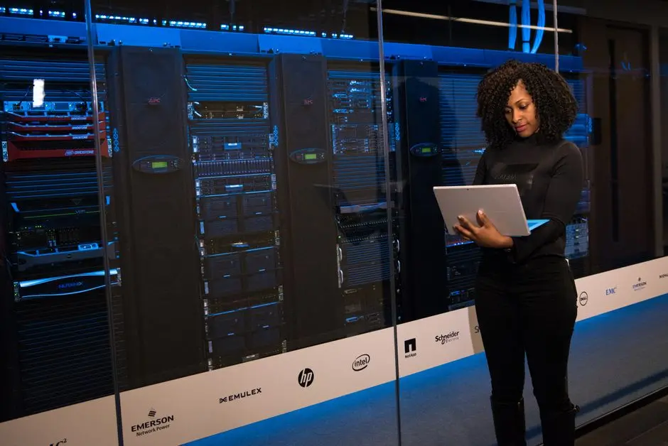 The Future Frontier: Evolving Bioinformatics with Cloud Intelligence