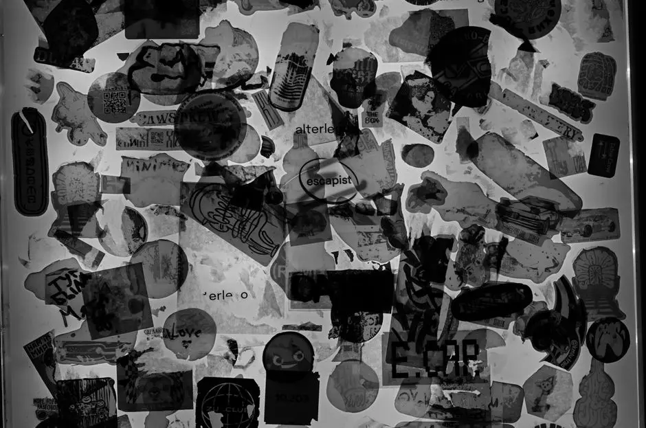 De-Clutter and Illuminate: Eliminate Visual Noise